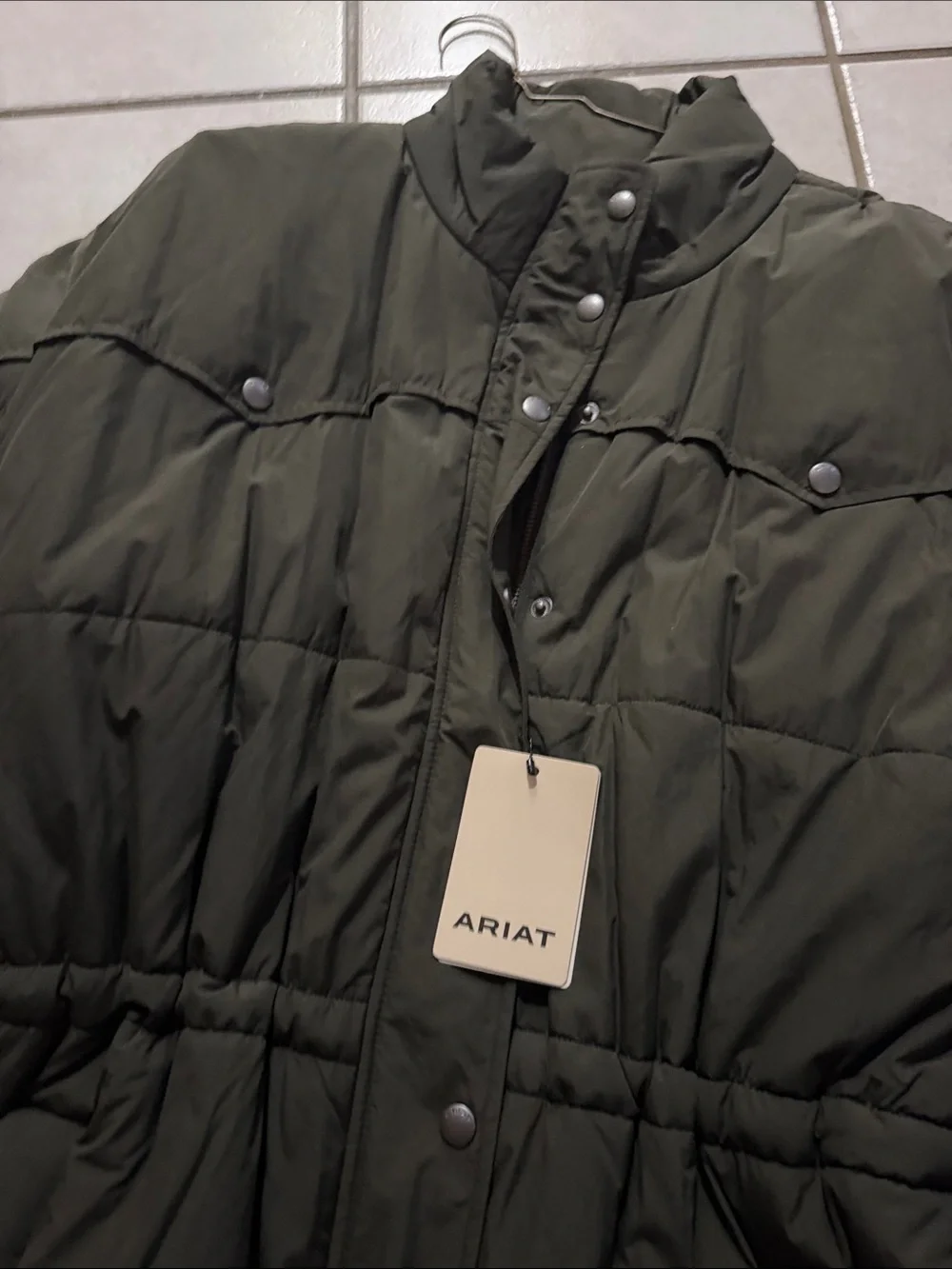 Ariat Short-Sleeve Quilted Puffer Jacket - Olive